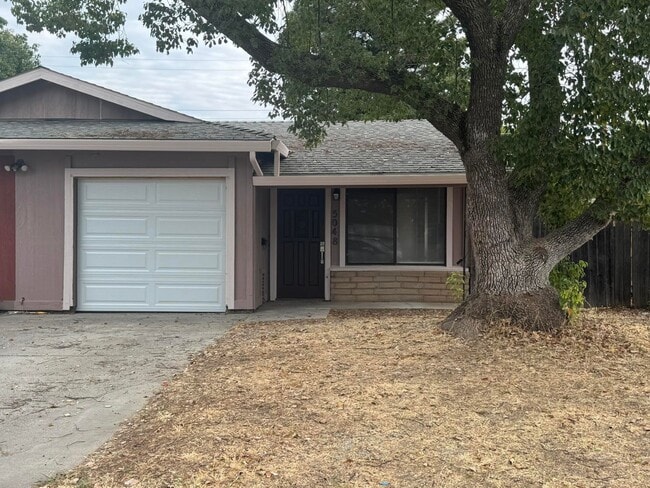 property at 5048-5050 Shell St