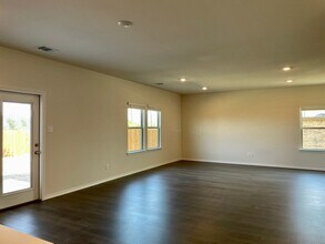 3205 Sweetwater Way in Sherman, TX - Building Photo - Building Photo
