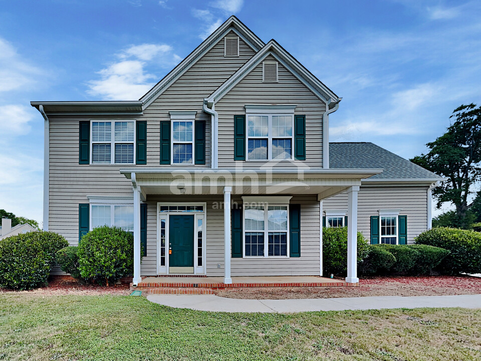 1 Trident Ct in Simpsonville, SC - Building Photo