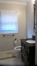 204 Sunset Dr in Elon, NC - Building Photo - Building Photo