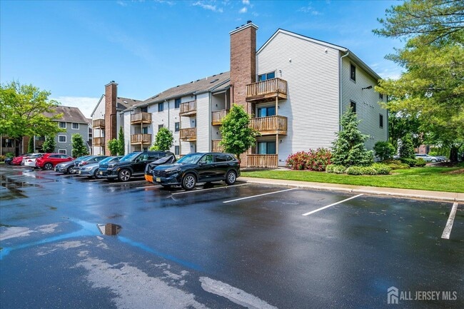 5319 Ravens Crest Dr in Plainsboro, NJ - Building Photo - Building Photo