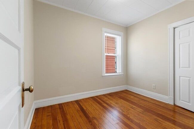 45 Calvin St, Unit 1 in Somerville, MA - Building Photo - Building Photo