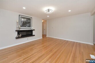 16 Liberty St in Little Ferry, NJ - Building Photo - Building Photo