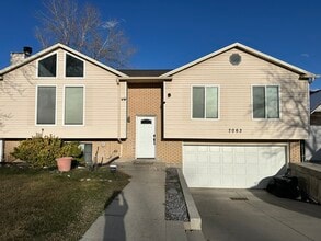 7063 Pepperidge Cir in Midvale, UT - Building Photo - Building Photo