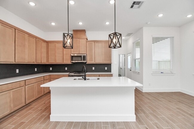 property at 4911 Perennial Ct