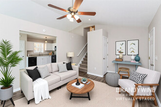 216 Remington Ct in Dallas, GA - Foto de edificio - Building Photo