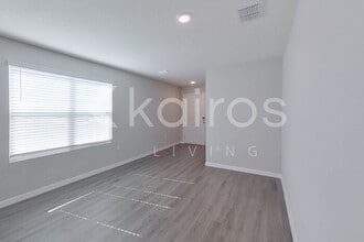 8681 SW 43rd Ter in Ocala, FL - Foto de edificio - Building Photo