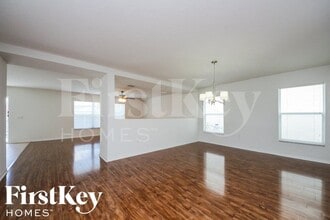 4457 Philadelphia Cir in Kissimmee, FL - Foto de edificio - Building Photo