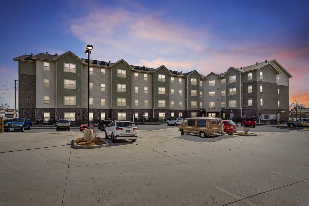 Southridge Senior Lofts in Des Moines, IA - Building Photo