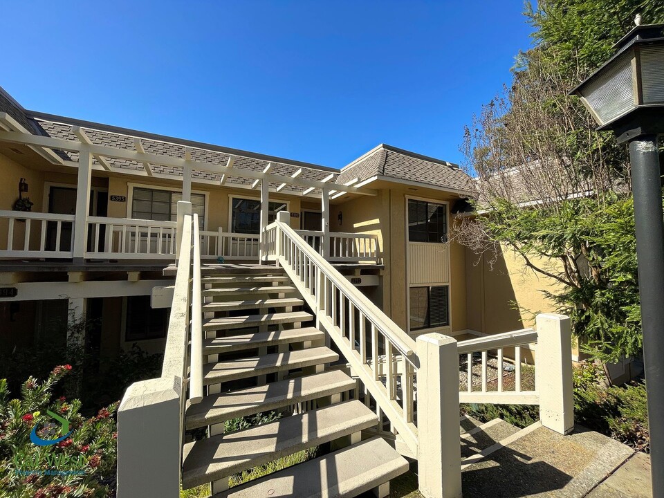 5393 Cribari Crest in San Jose, CA - Building Photo
