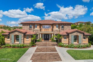 7305 Augusta Dr in Moorpark, CA - Building Photo