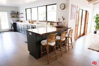 1420 Cuyama Rd in Ojai, CA - Building Photo - Building Photo
