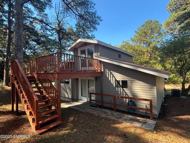 property at 7007 State Blvd Ext