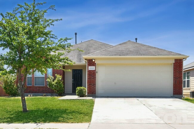 property at 2000 Natchez Dr