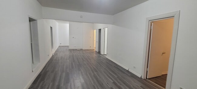 property at 15634 Lincoln Ave