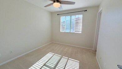 89 Via Sovana in Santee, CA - Building Photo - Building Photo