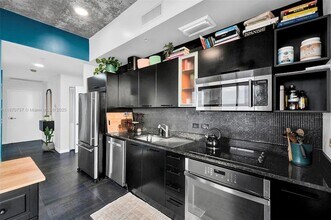 3470 E Coast Ave, Unit H2705 in Miami, FL - Building Photo - Building Photo
