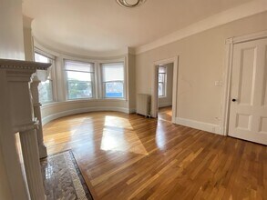 863 Massachusetts Ave, Unit 56 in Cambridge, MA - Building Photo - Building Photo