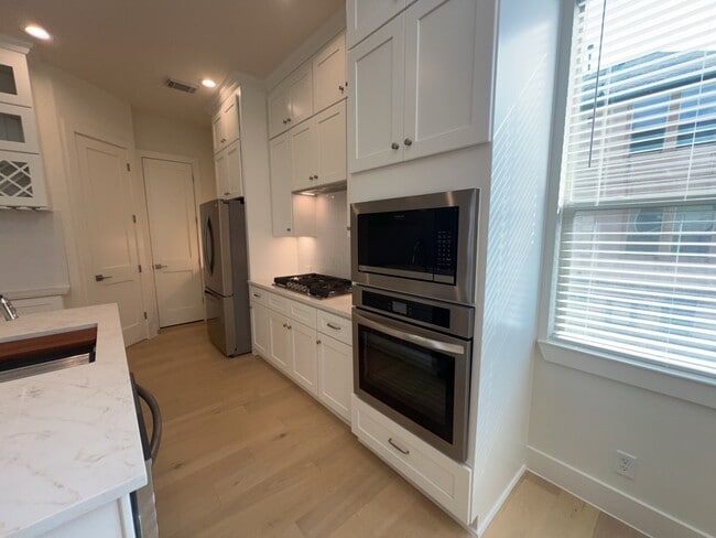 property at 10607 Enclave Shadows Ct