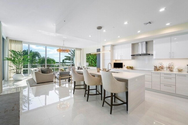 3 Water Clb Wy in North Palm Beach, FL - Building Photo - Building Photo