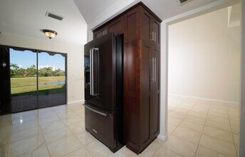 6595 Parkview Dr in Boca Raton, FL - Building Photo - Building Photo