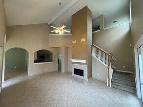 4002 Timber Falls Ct in Houston, TX - Building Photo - Building Photo