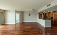 1819 SE 17th St, Unit 1110 in Fort Lauderdale, FL - Building Photo - Building Photo