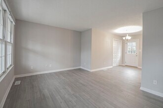 408 Beasley Dr in Clarksville, TN - Building Photo - Building Photo