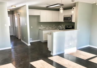1604 Dehart Dr in New Iberia, LA - Building Photo - Building Photo