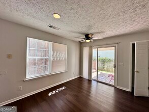 215 Silver Ridge Dr in Dallas, GA - Building Photo - Building Photo