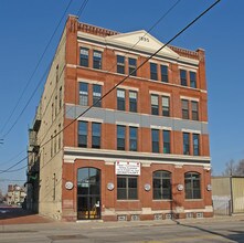 S-2 Studios on 2nd in Milwaukee, WI - Building Photo - Building Photo