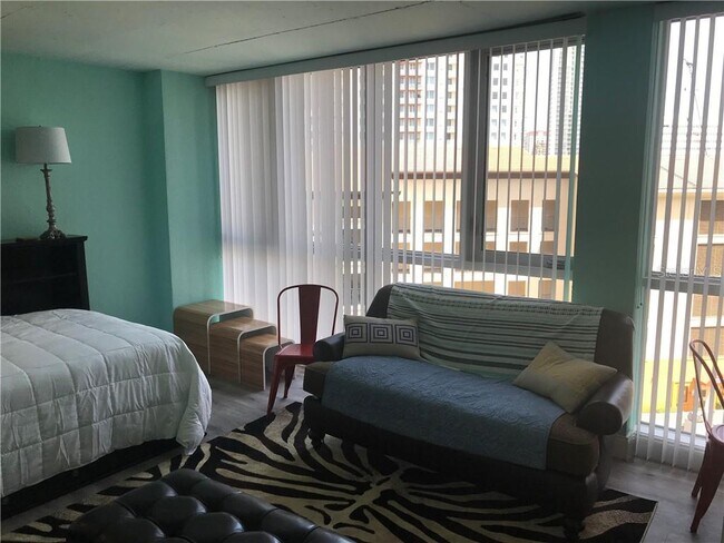 470 3rd St S-Unit -616 in St. Petersburg, FL - Building Photo - Building Photo