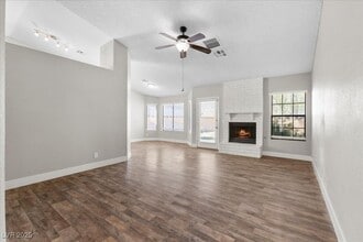 720 Skipjack Dr in Henderson, NV - Building Photo - Building Photo