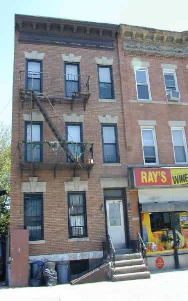 881 39th St in Brooklyn, NY - Building Photo