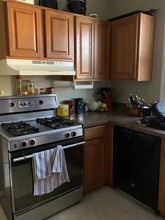 647 Probasco St, Unit House in Cincinnati, OH - Building Photo - Building Photo