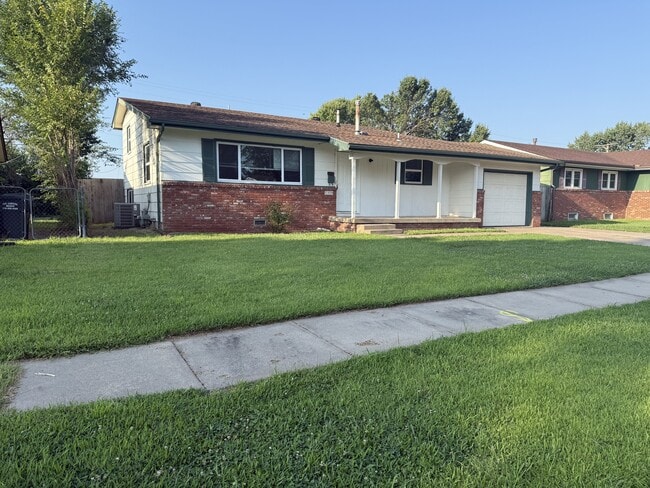 property at 2309 W Southgate St