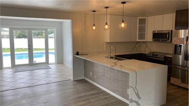 4000 NW 3rd Ave in Boca Raton, FL - Building Photo - Building Photo