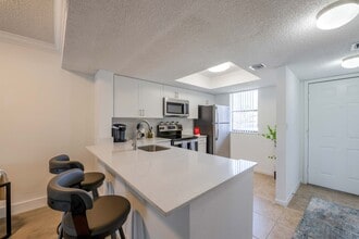 Waterview at Coconut Creek in Coconut Creek, FL - Foto de edificio - Building Photo