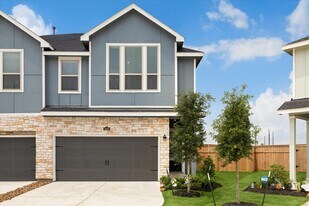 5518 Amber Brook Ln in Fulshear, TX - Building Photo