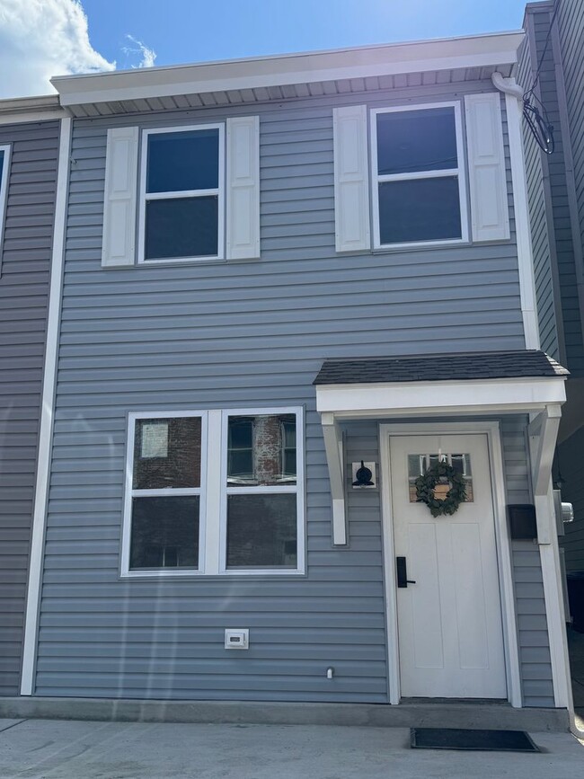 property at 1108 Freyburg St