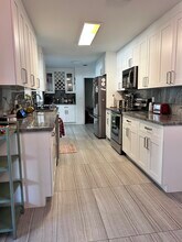 1220 SW 127th Terrace in Davie, FL - Building Photo - Building Photo