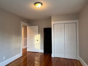 1 Laurel St in Arlington, MA - Building Photo - Building Photo