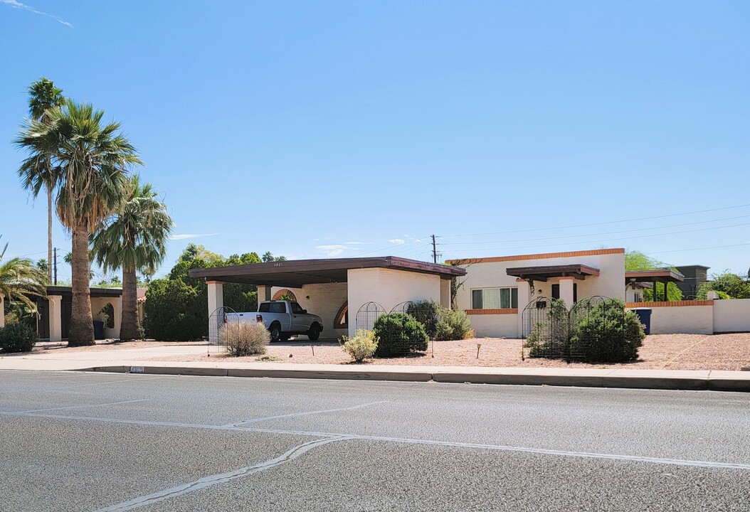 4809 S La Rosa Dr in Tempe, AZ - Building Photo