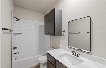 5130 Brooke Rd in Tuttle, OK - Building Photo - Building Photo