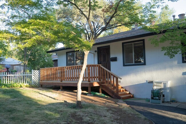 property at 356 Chamberlain Ave