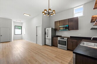 3123 N California Ave in Chicago, IL - Building Photo - Building Photo