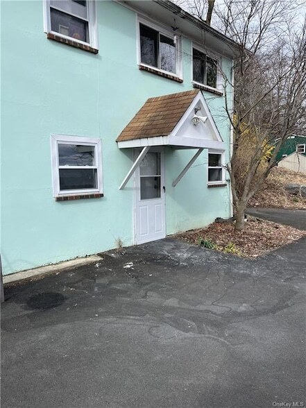 4 Mountain Ct, Unit 4 in Haverstraw, NY - Building Photo - Building Photo