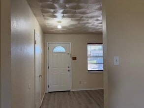 4513 Huntington Dr in Garland, TX - Building Photo - Building Photo