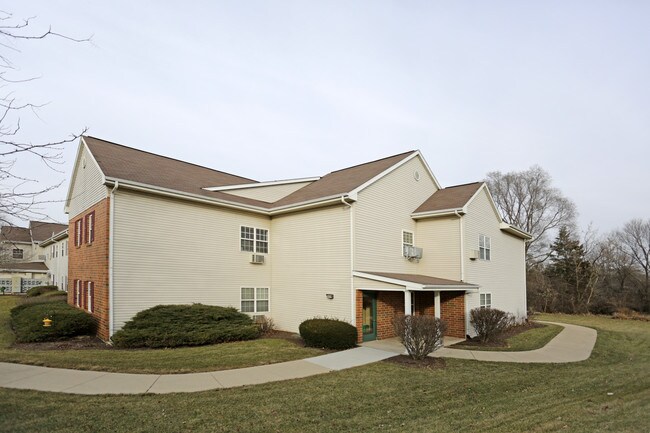 Rose Terrace in Oswego, IL - Building Photo - Building Photo