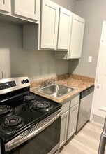1834 John Calvin Ave in Atlanta, GA - Building Photo - Building Photo